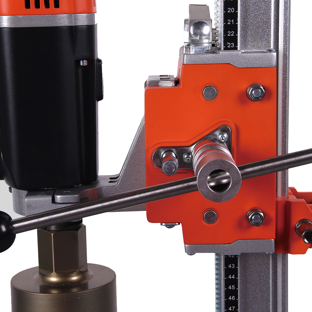 Softschlag-Kernbohrgerät DKS-162/DC-P mit Kernbohrständer KBS-252/M-PRO