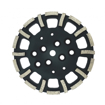 Diamentowa tarcza szlifierska Ø 250 mm do asfaltu i materiałów ściernych z 20 segmentami premium 
